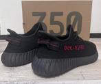 Yeezy 350, Zwart, Nieuw, Ophalen of Verzenden, Sneakers of Gympen
