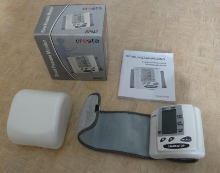 Automatische pols bloeddrukmeter (Cresta BP082), Diversen, Verpleegmiddelen, Zo goed als nieuw, Ophalen of Verzenden