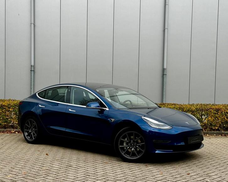 Tesla Model 3 Long Range AWD / AutoPilot / Draagarmen! / 89%, Auto's, Tesla, Bedrijf, Te koop, Model 3, 360° camera, 4x4, ABS