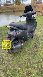 Piaggio Zip 50cc iGet - Scooter, Gebruikt, Maximaal 45 km/u, Zip, Ophalen of Verzenden