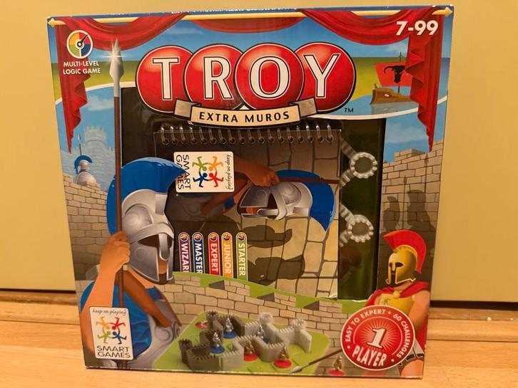 Smartgames troy extra muros, Hobby en Vrije tijd, Gezelschapsspellen | Bordspellen, Zo goed als nieuw, Ophalen of Verzenden