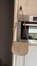 By bar prachtige zgan suede svhoudertas / zadeltas, Sieraden, Tassen en Uiterlijk, Tassen | Schoudertassen, Overige merken, Beige