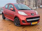 Peugeot 2010, Auto's, Voorwielaandrijving, Stof, Zwart, Overige kleuren