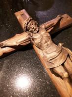 Antiek houten kruis crucifix en symbolen met houten corpus, Antiek en Kunst, Ophalen of Verzenden