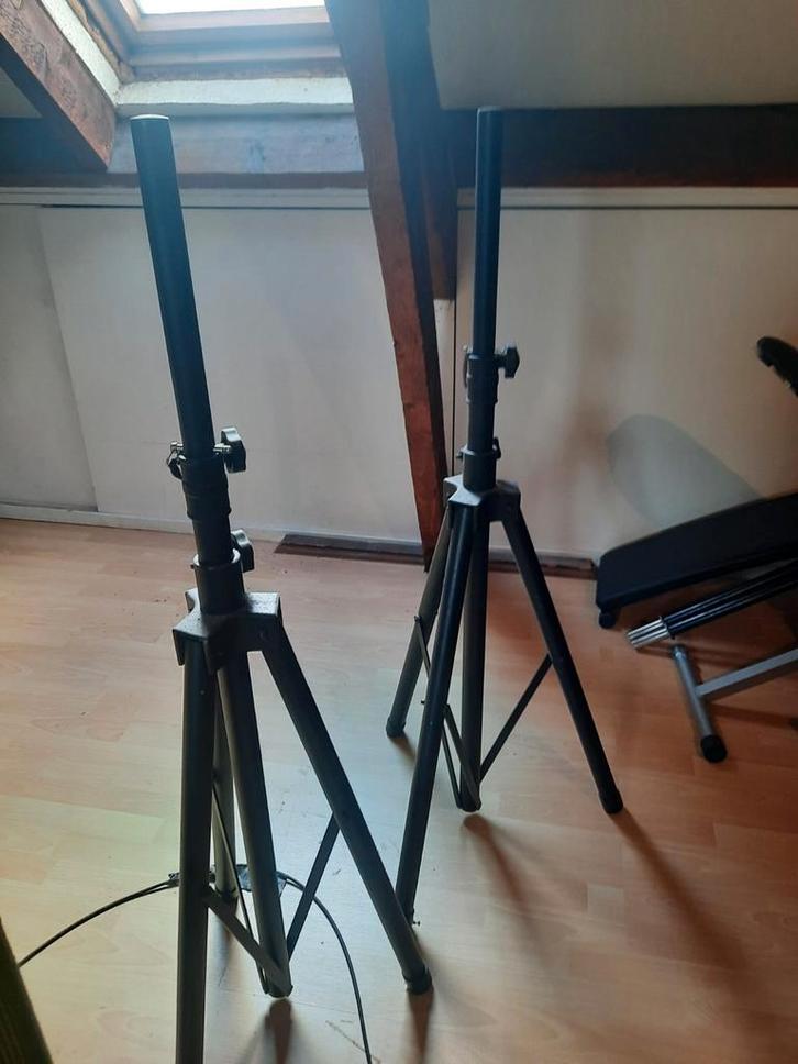 Te koop.  Complete PA . Bel voor meer info, Muziek en Instrumenten, Standaards, Zo goed als nieuw, Ophalen of Verzenden