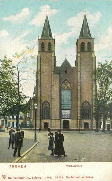 (301-083-027) Arnhem Walburgkerk beschikbaar voor biedingen