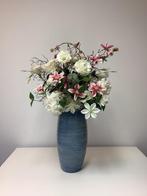 Groot wit roze stuk in blauwe stenen pot 80 hoog, Huis en Inrichting, Woonaccessoires | Kunstplanten en Kunstbloemen, Ophalen