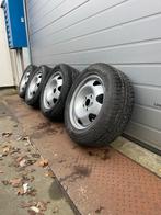 VW Transporter T6 17 inch stalen velgen met winterbanden, Ophalen, Banden en Velgen, 17 inch, Winterbanden