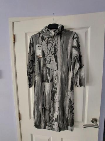 nieuwe jurk van Cosima, mooi! beschikbaar voor biedingen