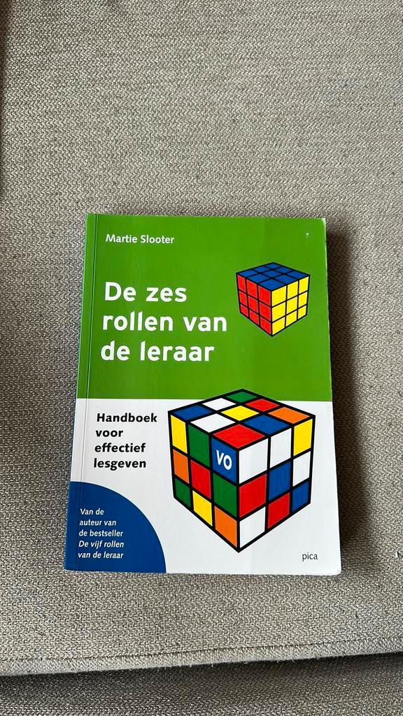 Martie Slooter - De zes rollen van de leraar, Boeken, Wetenschap, Zo goed als nieuw, Sociale wetenschap, Ophalen of Verzenden