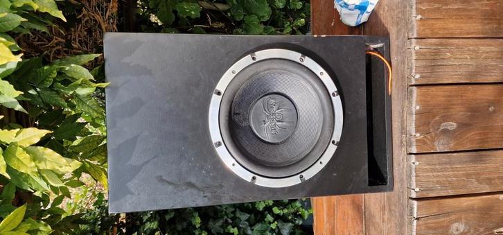 Soundstream tarantula 12" moet zo snel mogelijk weg!, Auto diversen, Autospeakers, Zo goed als nieuw, Ophalen