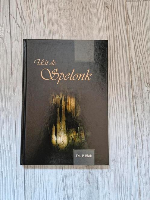 P. Blok - Uit de spelonk, Boeken, Godsdienst en Theologie, Nieuw, Christendom | Protestants, Ophalen of Verzenden