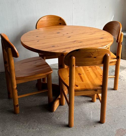 Set Rainer Daumiller ronde tafel + 4 stoelen Grenen, Huis en Inrichting, Complete eetkamers, Gebruikt, Ophalen of Verzenden