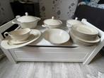 Kamila servies, Ophalen