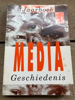 Jaarboek 1 Mediageschiedenis, Boeken, Ophalen of Verzenden, Gelezen, Media
