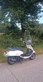 Sym Allo scooter 2012 - Geel kenteken, Fietsen en Brommers, Scooters | Yamaha, Ophalen, Gebruikt, Overige modellen, Maximaal 45 km/u