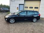 Ford Focus Wagon 1.0 EcoBoost Trend Edition Business, Gebruikt, 1283 kg, Zwart, 19 km/l