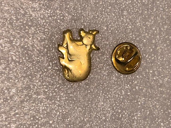 Pin koe, Verzamelen, Speldjes, Pins en Buttons, Zo goed als nieuw, Speldje of Pin, Dier of Natuur, Ophalen of Verzenden