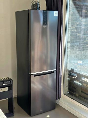 Koelkast met een vriezer - Whirlpool - blacksteel beschikbaar voor biedingen