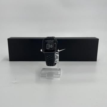 Apple Watch Series 6 Nike M00X3HC/A 40MM - Zwart