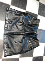 Nieuw nikkie vegan zwart leer eokje mt 42 valt als 40, Maat 38/40 (M), Zwart, Nieuw, Ophalen of Verzenden