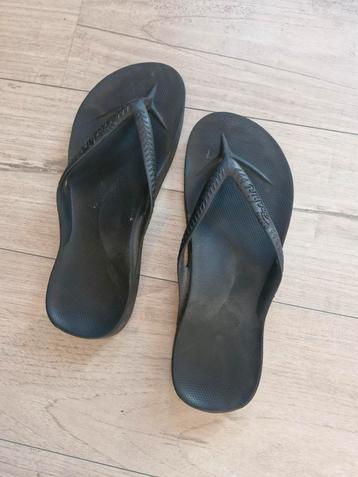 Archies Slippers nieuw beschikbaar voor biedingen
