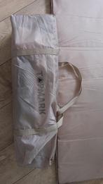 TOPMARK Campingbedje met matrasje, Ophalen of Verzenden, Gebruikt, Reisbedje