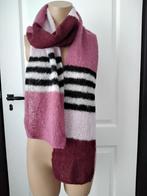 Handgebreide Zijde/Alpaca Sjaal - Roze, Wit, Zwart, Kleding | Dames, Mutsen, Sjaals en Handschoenen, Handgemaakt, Ophalen of Verzenden