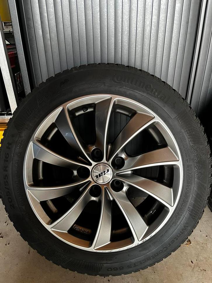 16 inch velgenset | Rial Lugano | Inclusief 4 winterbanden, Auto-onderdelen, Banden en Velgen, Banden en Velgen, Winterbanden