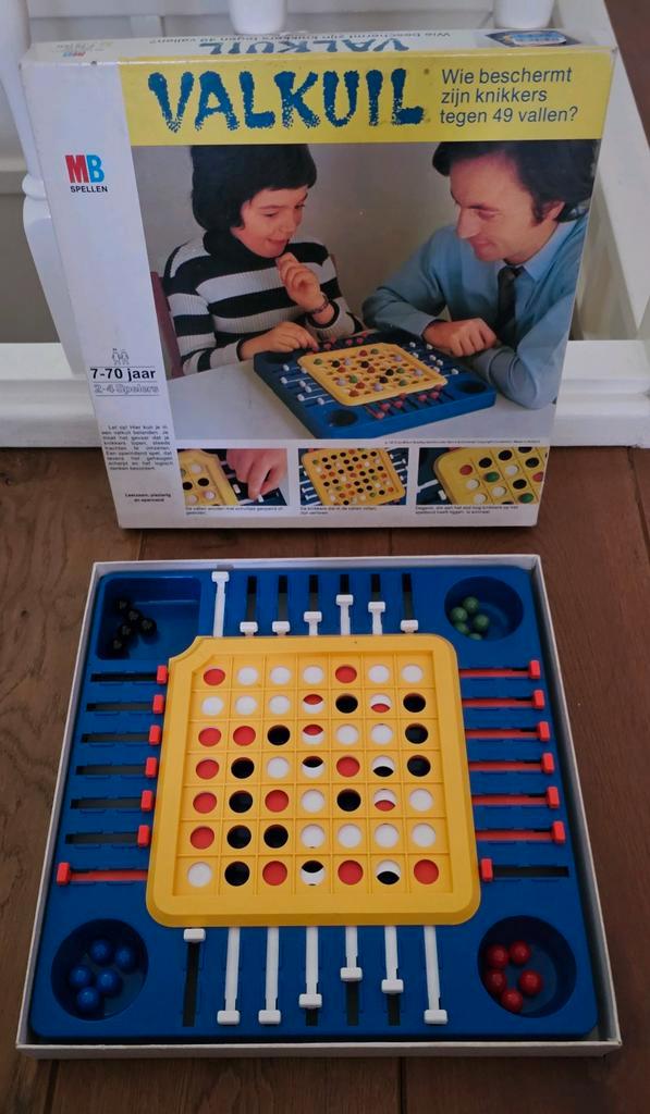 Valkuil- Vintage 19 72- compleet/ netjes- Verzenden mogelijk, Hobby en Vrije tijd, Gezelschapsspellen | Bordspellen, Ophalen