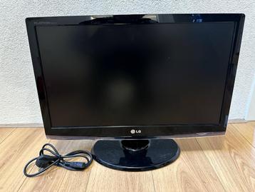 LG monitor 24 inch Widescreen scherm Full HD Werkend! beschikbaar voor biedingen