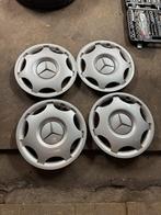 Mercedes wieldoppen 15 inch - Set van 4, Auto diversen, Wieldoppen, Ophalen of Verzenden, Gebruikt