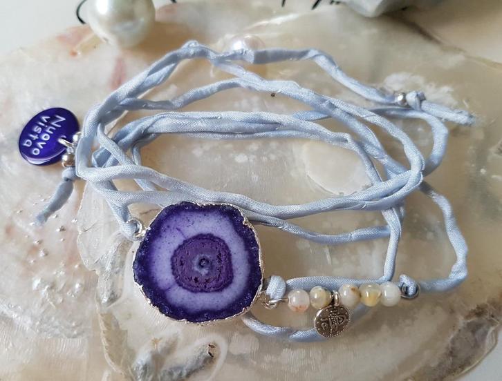 Pure Silk Zijden Wikkel Armband Grijs Solar Purple Edelsteen, Sieraden, Tassen en Uiterlijk, Armbanden, Nieuw, Overige materialen