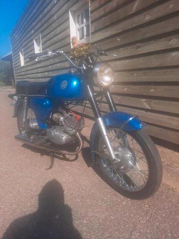 CASAL LUXO 1977 beschikbaar voor biedingen