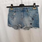 Stoere korte spijkerbroek. Mt 158/164. Merk America Today, Broek, Meisje, ., Ophalen of Verzenden