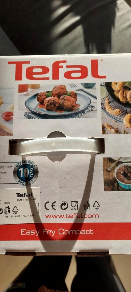 Tefal Easy Fry Compact, Witgoed en Apparatuur, Frituurpannen, Nieuw, Ophalen of Verzenden