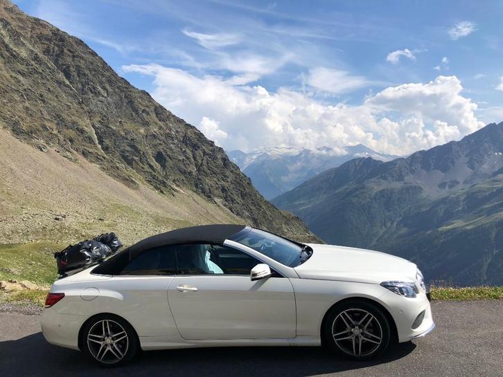 Mercedes E250 Cabrio 2014 Wit AMG styling met winterbanden, Auto's, Mercedes-Benz, Particulier, E-Klasse, ABS, Adaptieve lichten