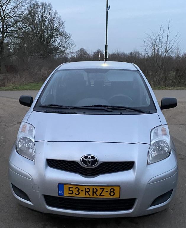Toyota Yaris 1.0 VVTI 1.0 VVTi Acces (bj 2011), Auto's, Toyota, Te koop, Yaris, ABS, Airbags, Airconditioning, Alarm, Boordcomputer