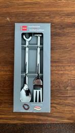 Nieuw! Hema taartbestek Lepeltje rookworst/ vorkje tompouce, Ophalen of Verzenden, Zo goed als nieuw, Rvs of Chroom