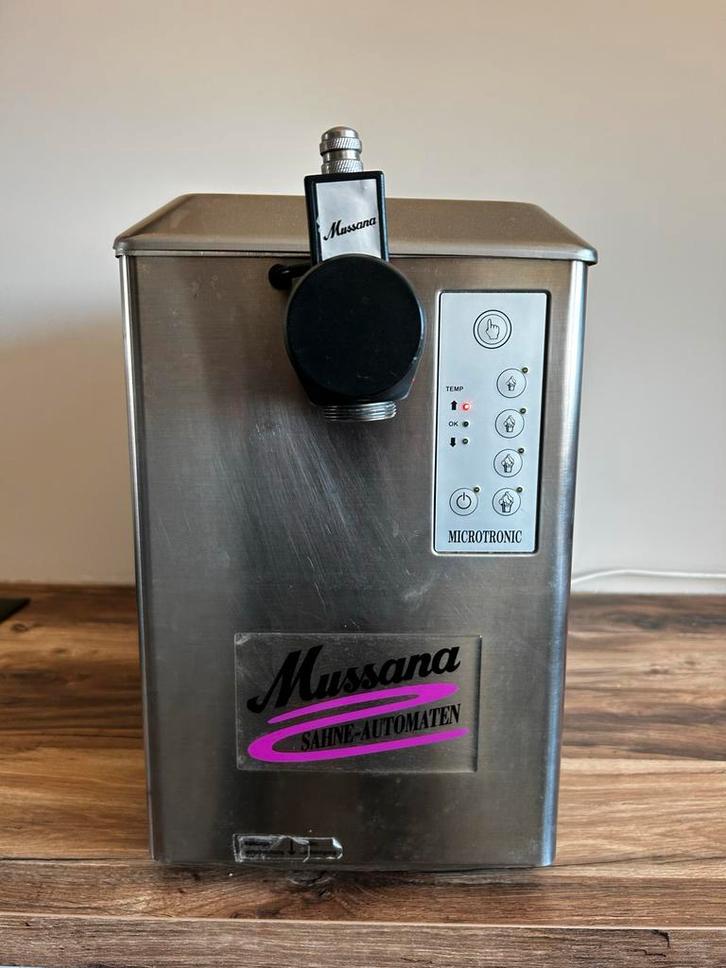 Mussana boy 4L slagroommachine, Zakelijke goederen, Horeca | Keukenapparatuur, Overige typen, Gebruikt, Ophalen of Verzenden