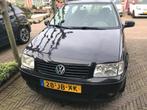 Volkswagen Polo 1.4 55KW 2002 Zwart, Auto's, Volkswagen, Origineel Nederlands, Te koop, 5 stoelen, Benzine