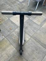 Electrische step van Ninebot, Ophalen, Elektrische step (E-scooter)