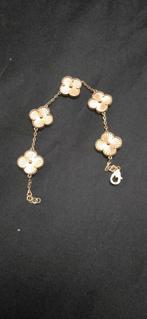 Gouden armband 14k model van cleef alhambra, Sieraden, Tassen en Uiterlijk, Armbanden, Ophalen of Verzenden, Zo goed als nieuw