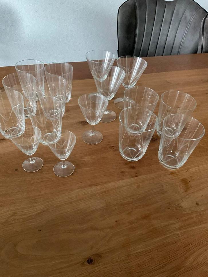 Vintage Glazen Set met Geometrisch Patroon - Antiek Glaswerk, Antiek en Kunst, Antiek | Glas en Kristal, Ophalen of Verzenden