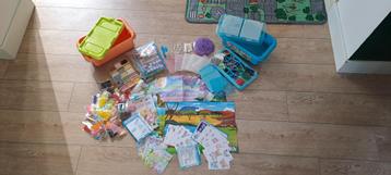 Twee koffers met Aquabeads beschikbaar voor biedingen