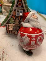 #kerst Villeroy & Boch Kerstbal Kerstman, T, Ophalen of Verzenden, Zo goed als nieuw, N
