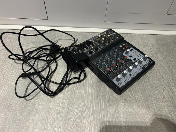 Behringer Xenyx802 - klein mengpaneel, Muziek en Instrumenten, Mengpanelen, Gebruikt, 5 tot 10 kanalen, Microfooningang, Ophalen of Verzenden
