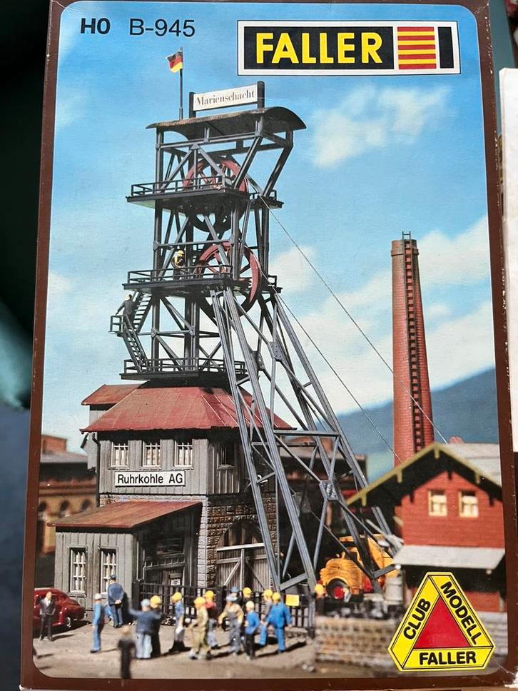 Faller B-945 incl. motor, Hobby en Vrije tijd, Modelbouw | Overige, Gebruikt, 1:50 tot 1:144, Ophalen of Verzenden