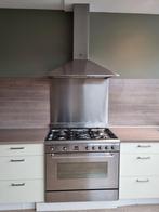 Smeg fornuis met Zanussi afzuigkap, Ophalen, Gebruikt