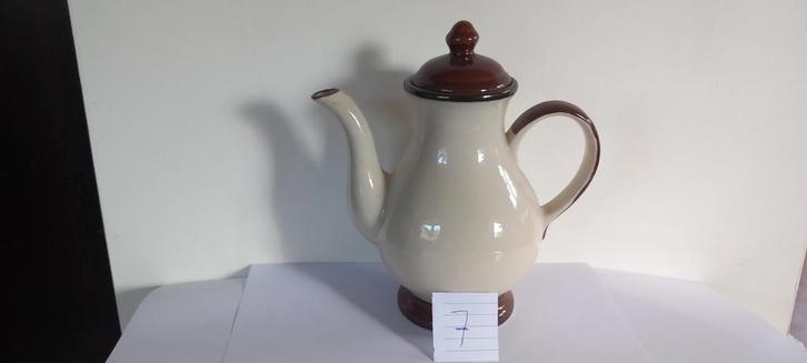 Theepot klassiek, vintage, 1 van de vele theepotten, Huis en Inrichting, Keuken | Servies, Zo goed als nieuw, Overige typen, Overige stijlen